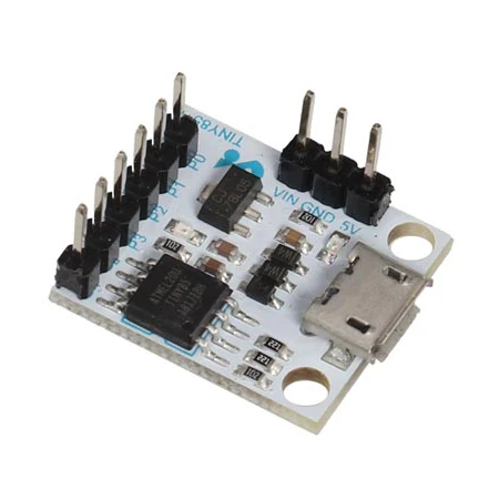 Placa ATtiny85 compatible